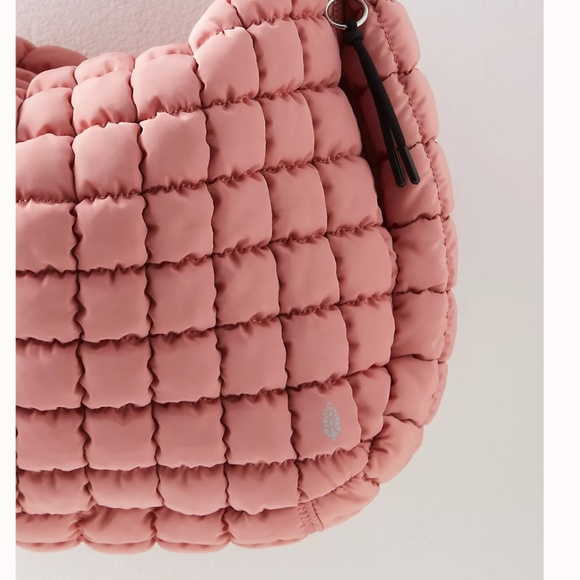 Free People Quilted Carryall Pink Ballet Slipper - FACTORY SEALED - Picture 8 of 11